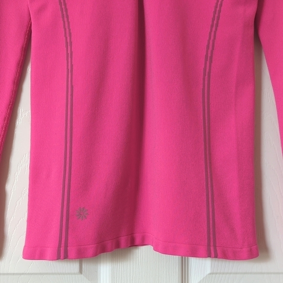 Athleta Paisley Jacquard Knit Form Fitting Quarter Zip Hooded Top Hot Pink M - Picture 5 of 11